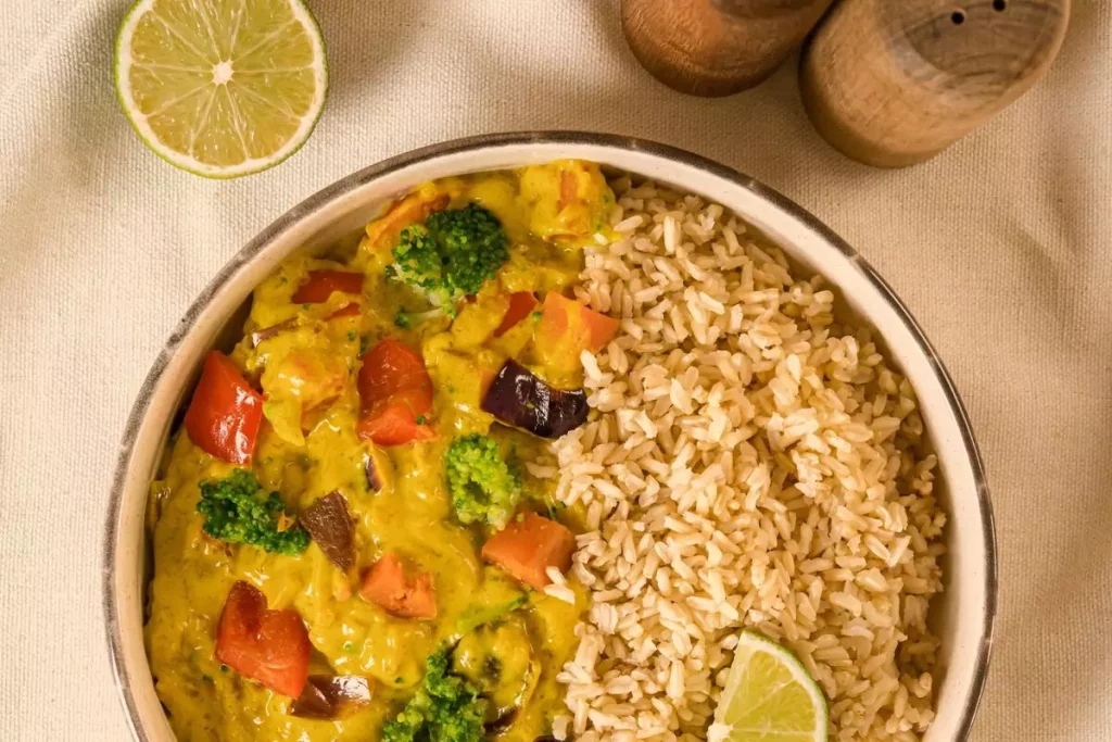 voll&ganz gesunde Fertiggerichte Produkt Currygericht